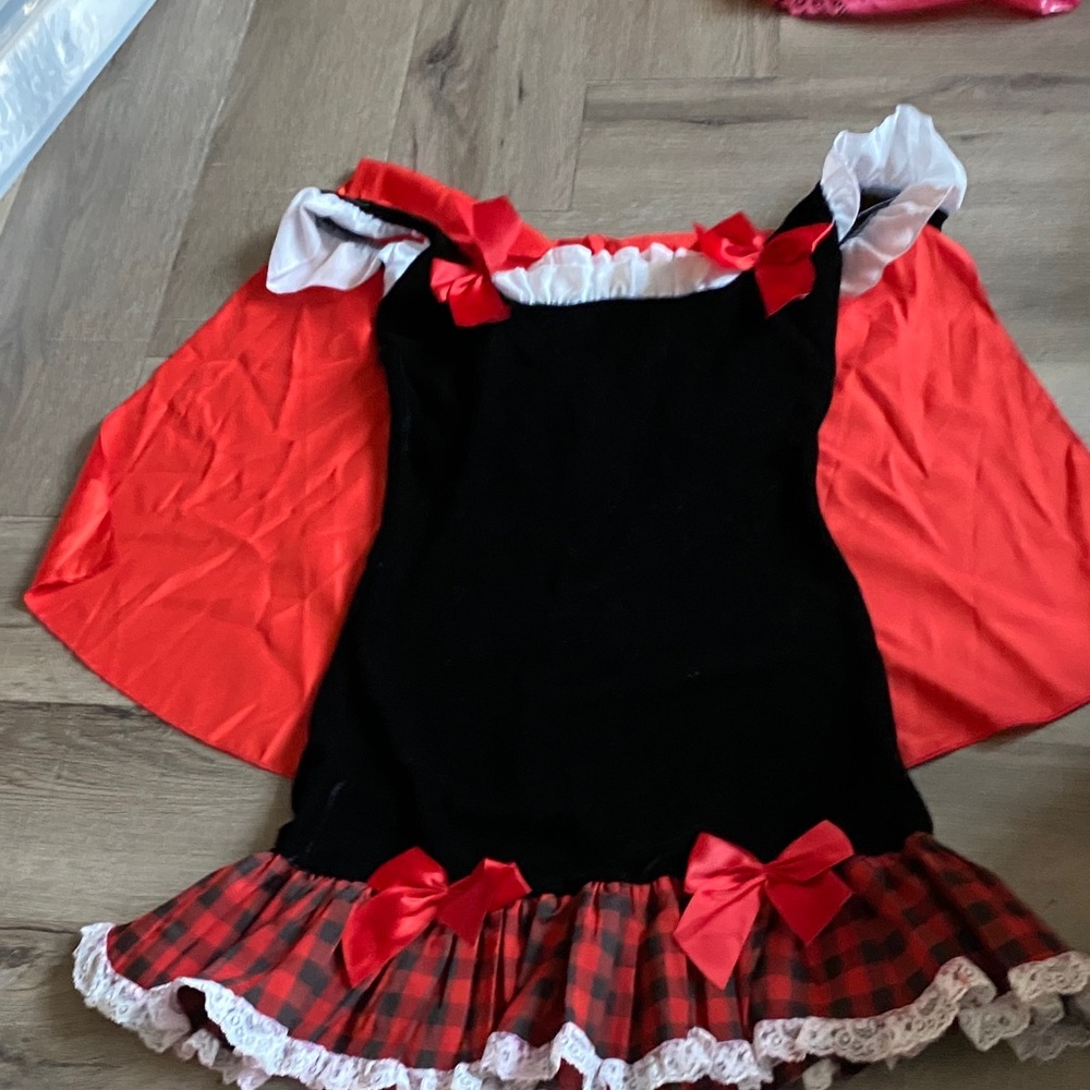 Red and Black Small Women’s Halloween Costume with Cape